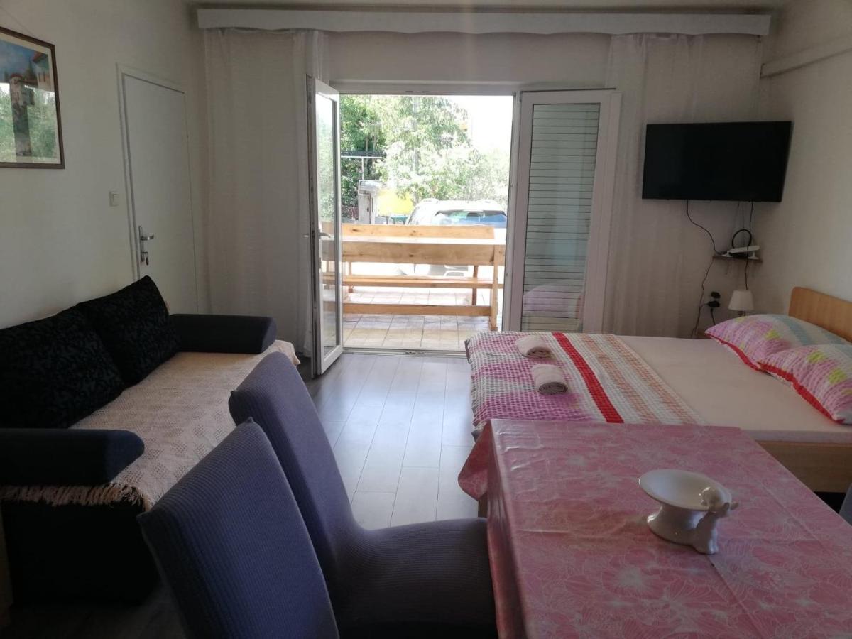Sun & Sea Apartment