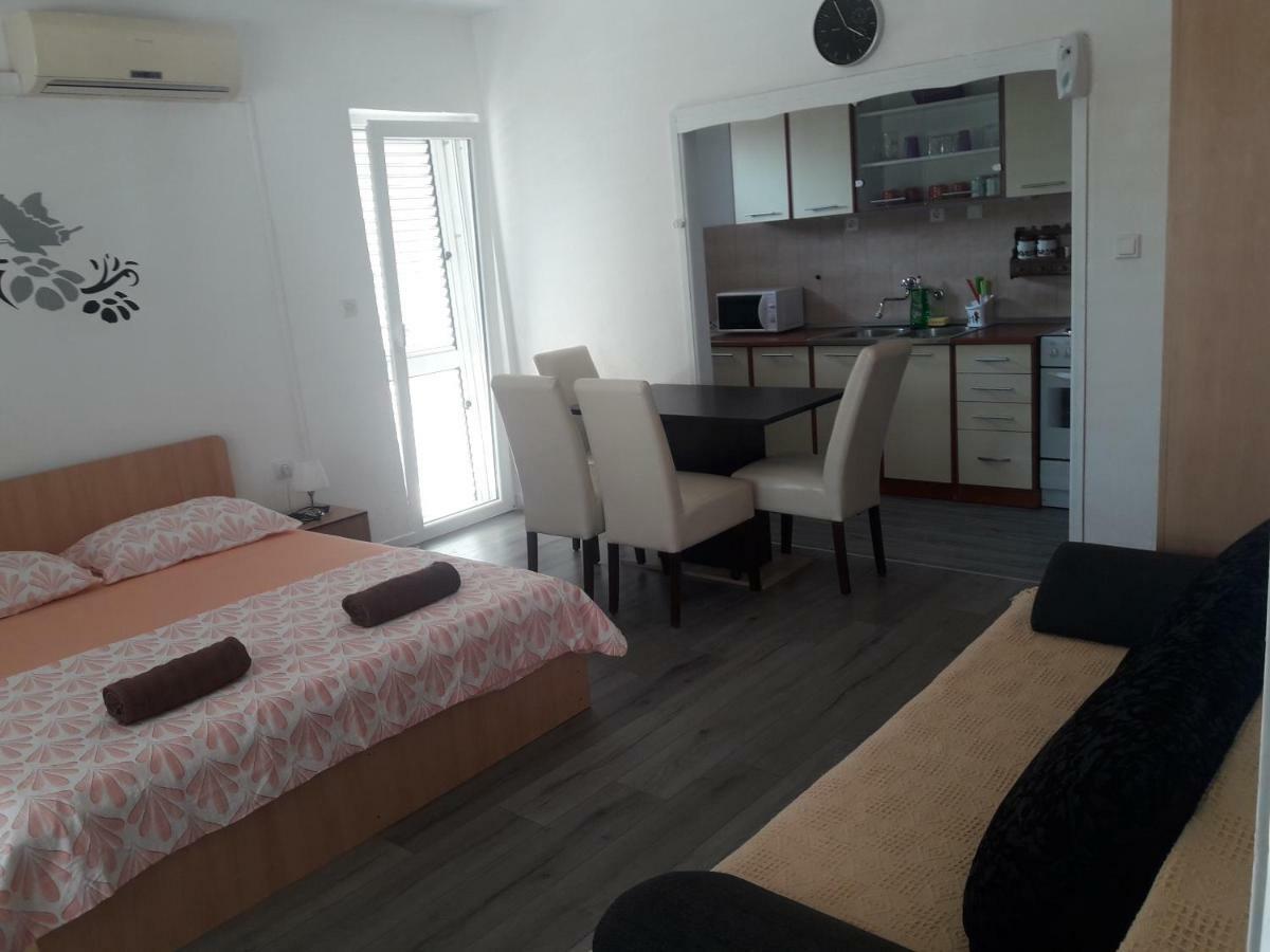 Sun & Sea Apartment Vodice
